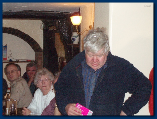 600x449 pixels (129K)